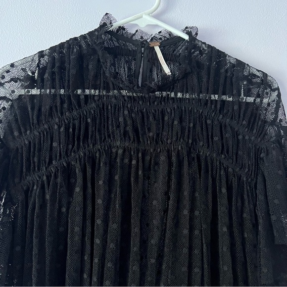 Free People Disco Ball Swiss Dot Lace Top Small - Picture 3 of 10